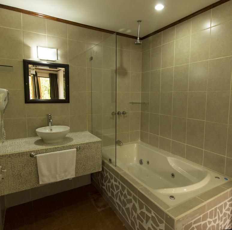 Copacabana Hotel And Suites (Adults Only) 哈科 客房 照片
